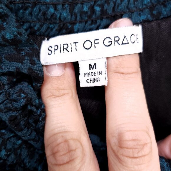 Spirit Of Grace Prairie Short Dress Long Sleeve Smocked Neck Medium Leopard - Picture 9 of 11